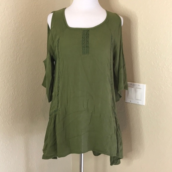Charming Charlie | Green Cold-Shoulder Tunic Top S - Picture 1 of 5